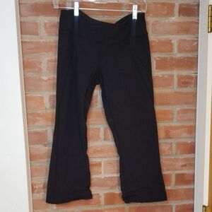 *donated* Athleta Black Yoga Capri Leggings